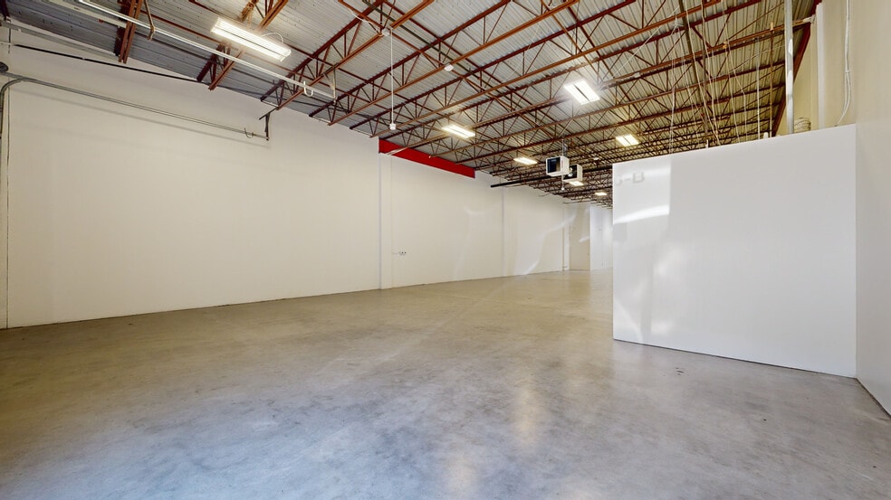 7401-7403 Lockport Pl, Lorton, VA for lease - Matterport 3D Scan - Image 2 of 50