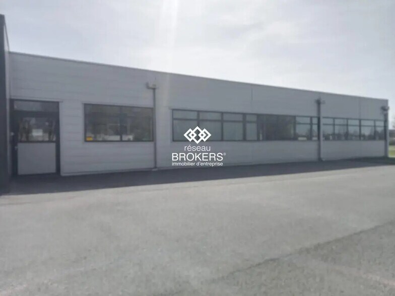 Retail in Lannemezan for lease - Building Photo - Image 2 of 19