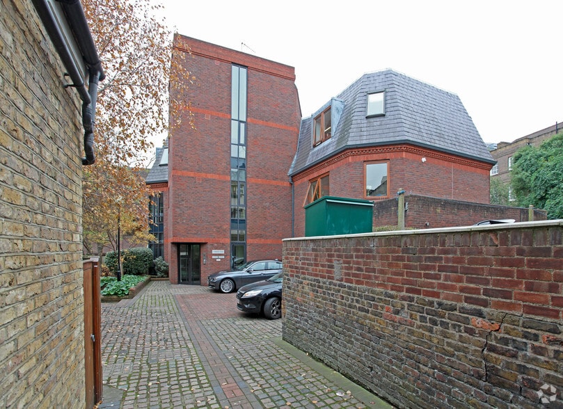 1 Towers Place, Richmond for sale - Primary Photo - Image 1 of 1