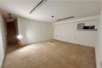 398 York Way, London for lease Interior Photo- Image 2 of 2