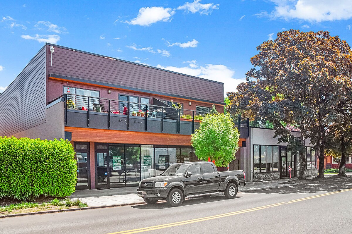 8628 SE 17th Ave, Portland, OR for sale Building Photo- Image 1 of 1