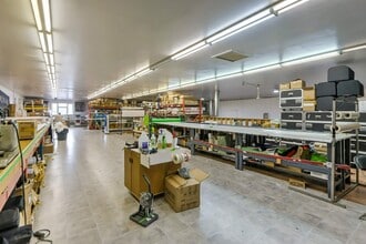 9903 76th Ave NW, Edmonton, AB for sale Interior Photo- Image 2 of 4