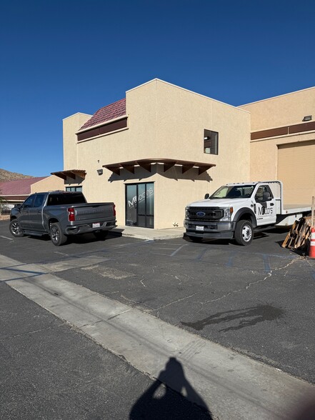 56310 Pima Trl, Yucca Valley, CA for lease - Building Photo - Image 2 of 19