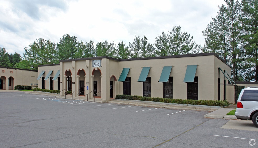 1241 Volunteer Pky, Bristol, TN for sale - Building Photo - Image 2 of 10