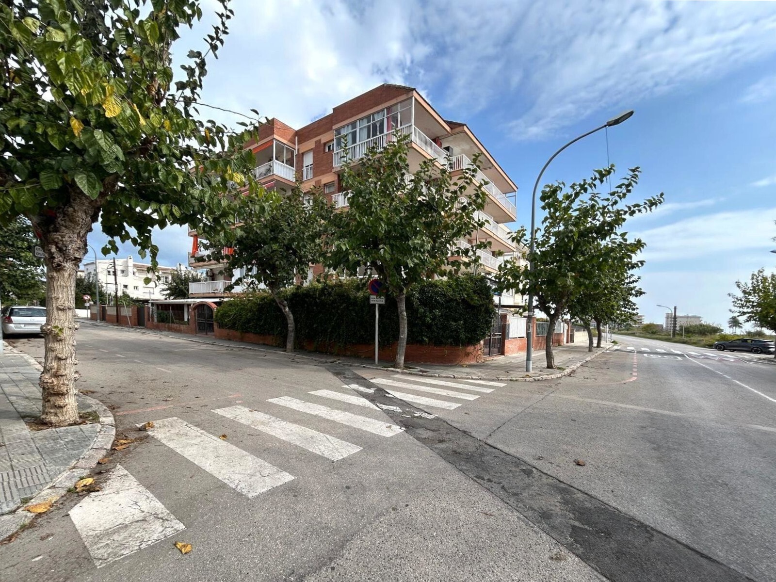 Multifamily in Cunit, Tarragona for sale Building Photo- Image 1 of 2