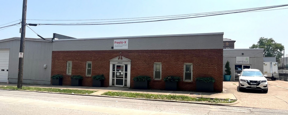 3952 Clayton Ave, Saint Louis, MO for lease - Building Photo - Image 1 of 5