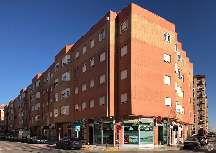 Avenida de Pablo Iglesias, 11, Tarancón, Cuenca for lease - Building Photo - Image 2 of 2