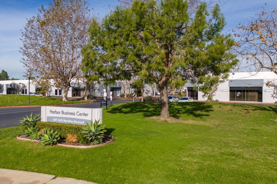 Harbor Business Center - Warehouse