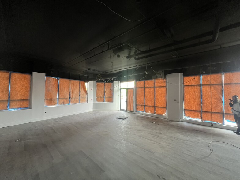 503 Communipaw Ave, Jersey City, NJ for lease - Interior Photo - Image 2 of 2