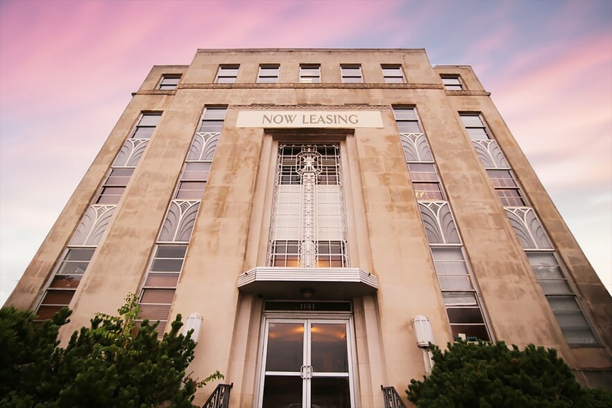 1141 N Robinson Ave, Oklahoma City, OK for lease - Building Photo - Image 3 of 16