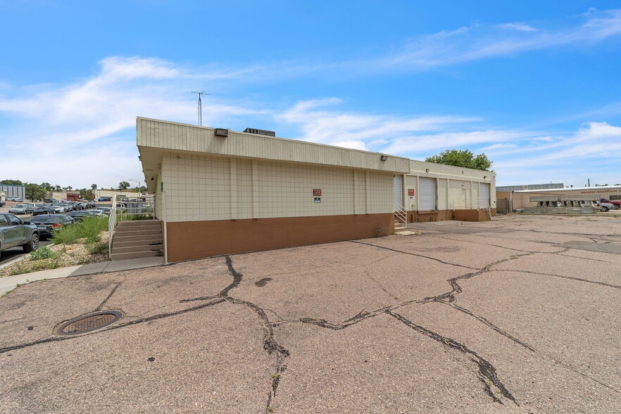 2685 Durango Dr, Colorado Springs, CO for lease - Building Photo - Image 3 of 32
