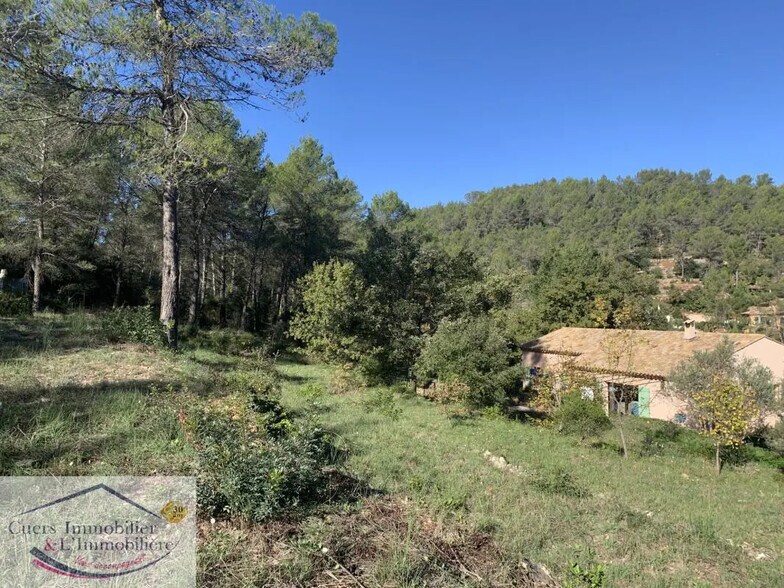 Land in Cuers for sale - Building Photo - Image 2 of 6