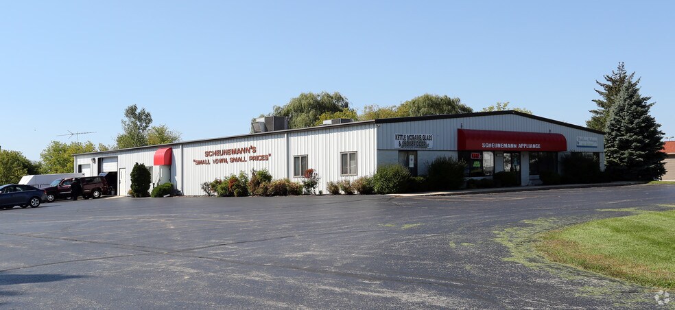 N168W20069 E Main St, Jackson, WI for sale - Primary Photo - Image 1 of 1