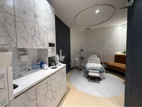 850 Flatbush Ave, Brooklyn, NY for lease Interior Photo- Image 1 of 10