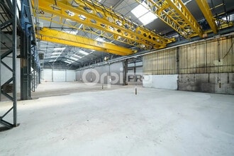 Industrial in Saint-Priest for sale Building Photo- Image 2 of 5