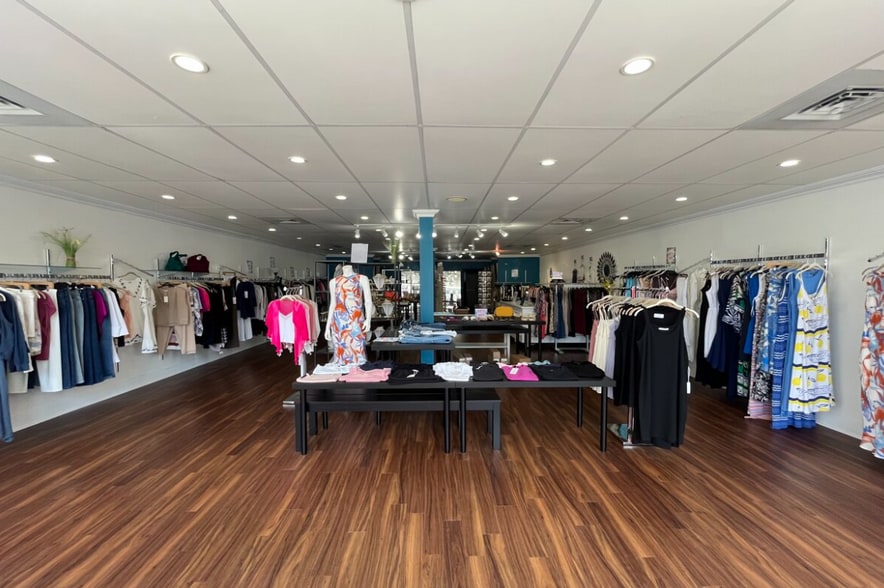 29 Main St, Port Washington, NY for lease - Interior Photo - Image 3 of 4