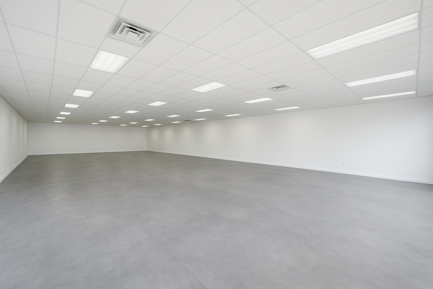 12020-12040 Western Ave, Garden Grove, CA for lease - Building Photo - Image 2 of 6