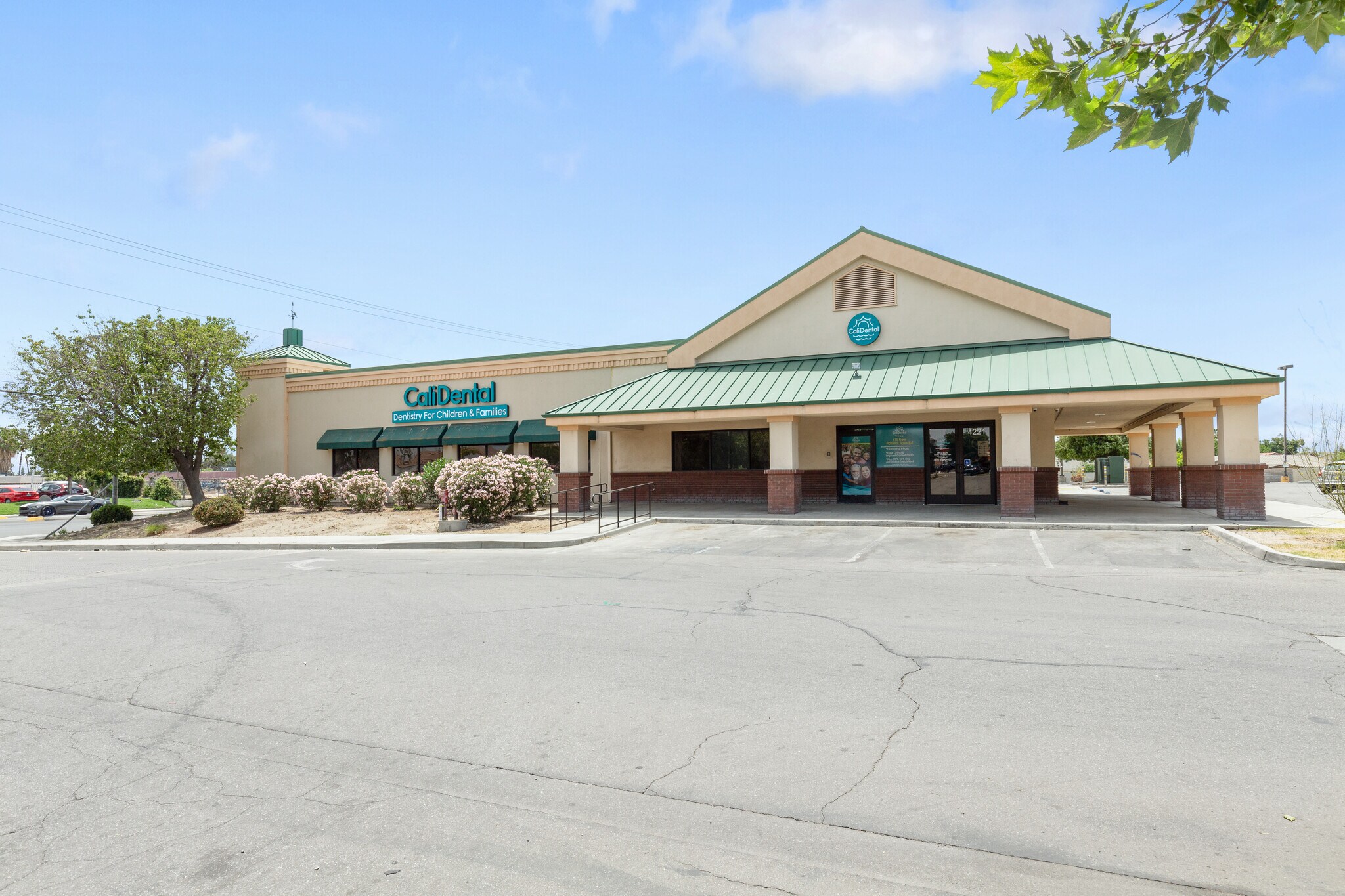 4221 S H St, Bakersfield, CA 93304 Cali Dental