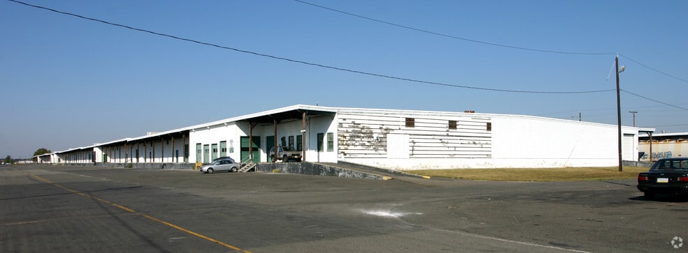 152 US Highway 206, Hillsborough, NJ for lease - Building Photo - Image 2 of 2