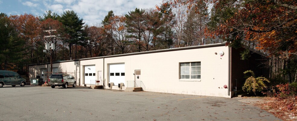 1 Pond Park Rd, Hingham, MA for lease - Building Photo - Image 2 of 2