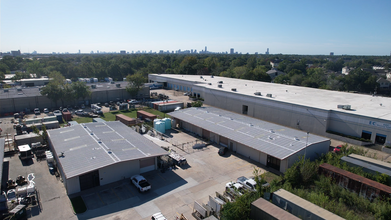 11437 Todd St, Houston, TX for lease Building Photo- Image 2 of 2