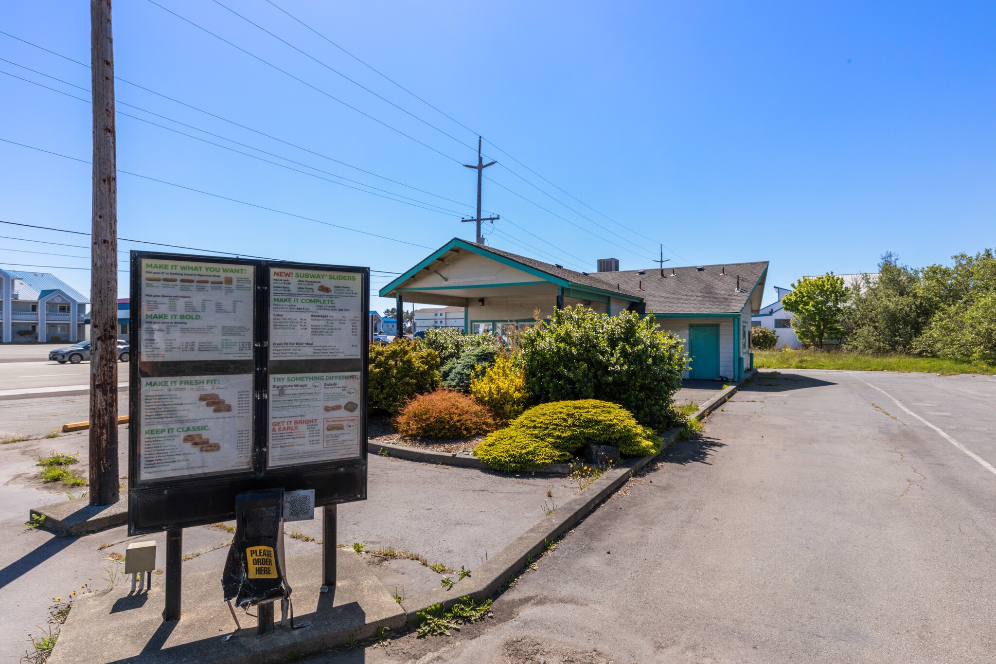 309 Us Highway 101 S, Crescent City, CA for lease Building Photo- Image 1 of 8