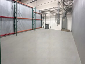 4901-4911 Central Ave, Richmond, CA for lease Interior Photo- Image 2 of 3