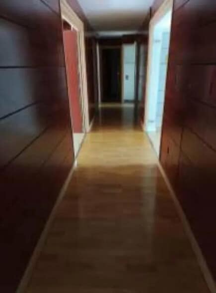 Office in Lyon for lease - Interior Photo - Image 2 of 6