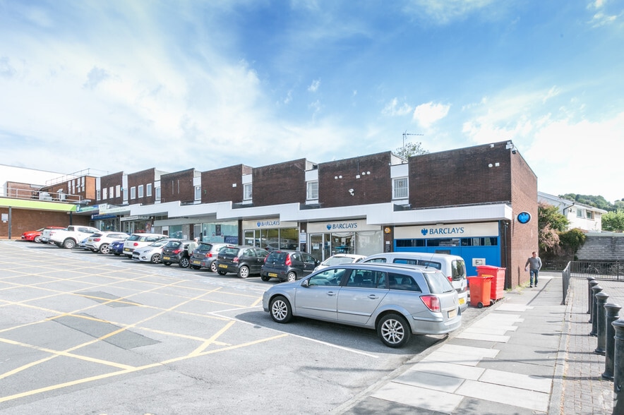 1-19 Ely Valley Rd, Pontyclun for lease - Primary Photo - Image 1 of 2