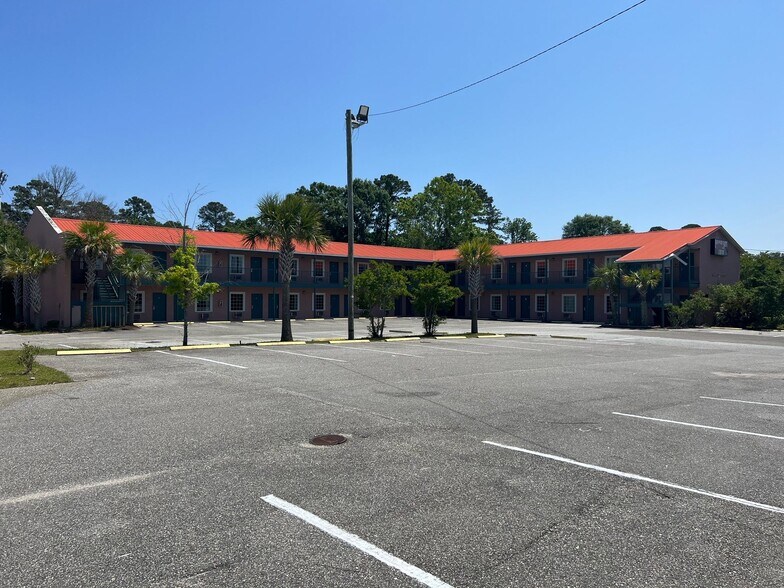 1725 Us17 Hwy N, Myrtle Beach, SC 29575