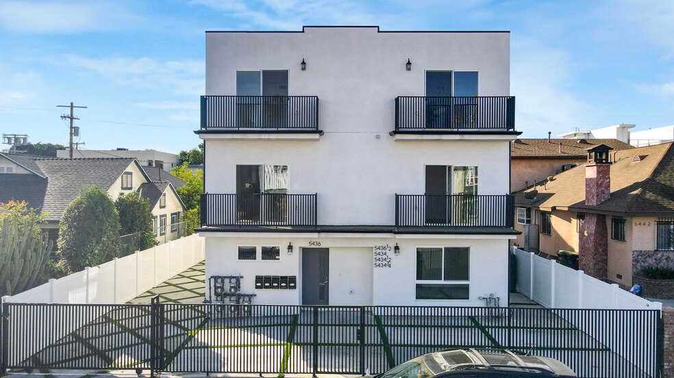 5436 Romaine St, Los Angeles, CA for sale - Building Photo - Image 3 of 51