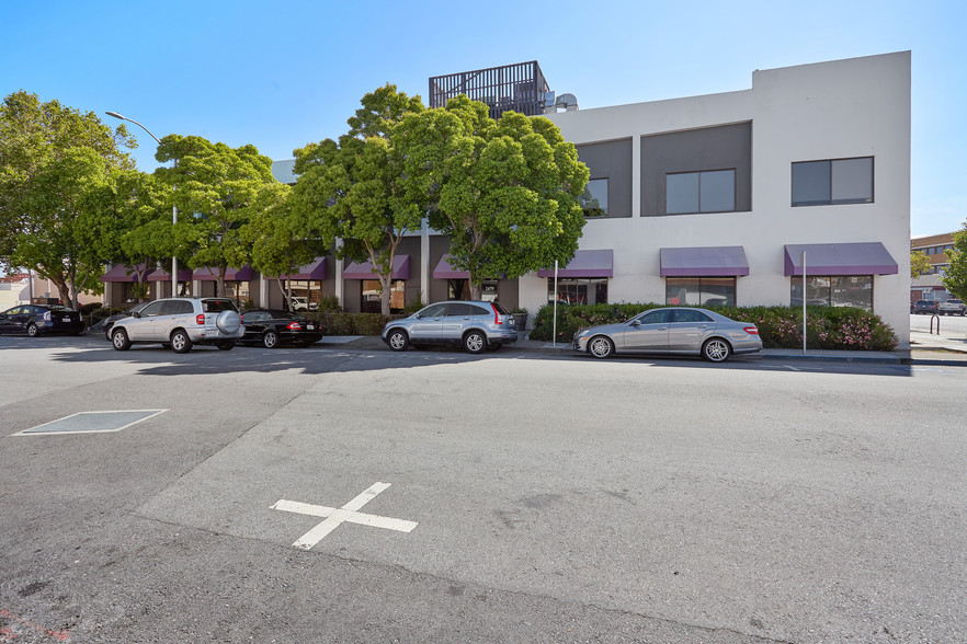 32 W 25th Ave, San Mateo, CA for lease - Building Photo - Image 1 of 8