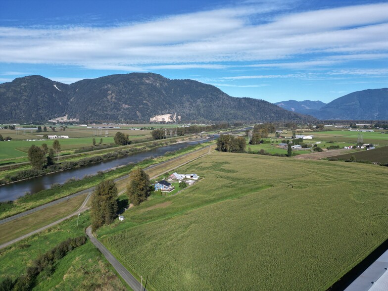 41751 Sinclair Rd, Chilliwack, BC for sale - Building Photo - Image 3 of 26