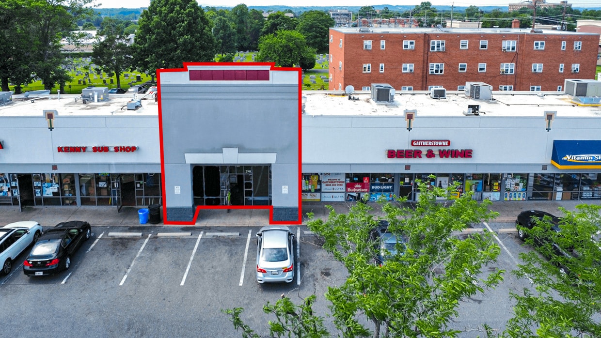 206-300 N Frederick Ave, Gaithersburg, MD for lease Building Photo- Image 1 of 2