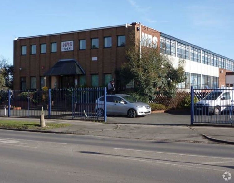 Garretts Green Ln, Birmingham for lease - Building Photo - Image 3 of 17