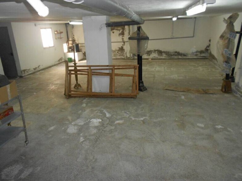 Retail in València, Valencia for sale - Building Photo - Image 3 of 7