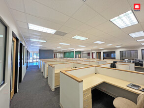 13300 Ventura Blvd, Sherman Oaks, CA for lease Interior Photo- Image 1 of 7