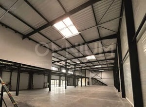 Flex in Saint-Quentin-Fallavier for lease Building Photo- Image 1 of 2