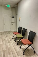 210 W Greens Rd, Houston, TX for lease Interior Photo- Image 1 of 4