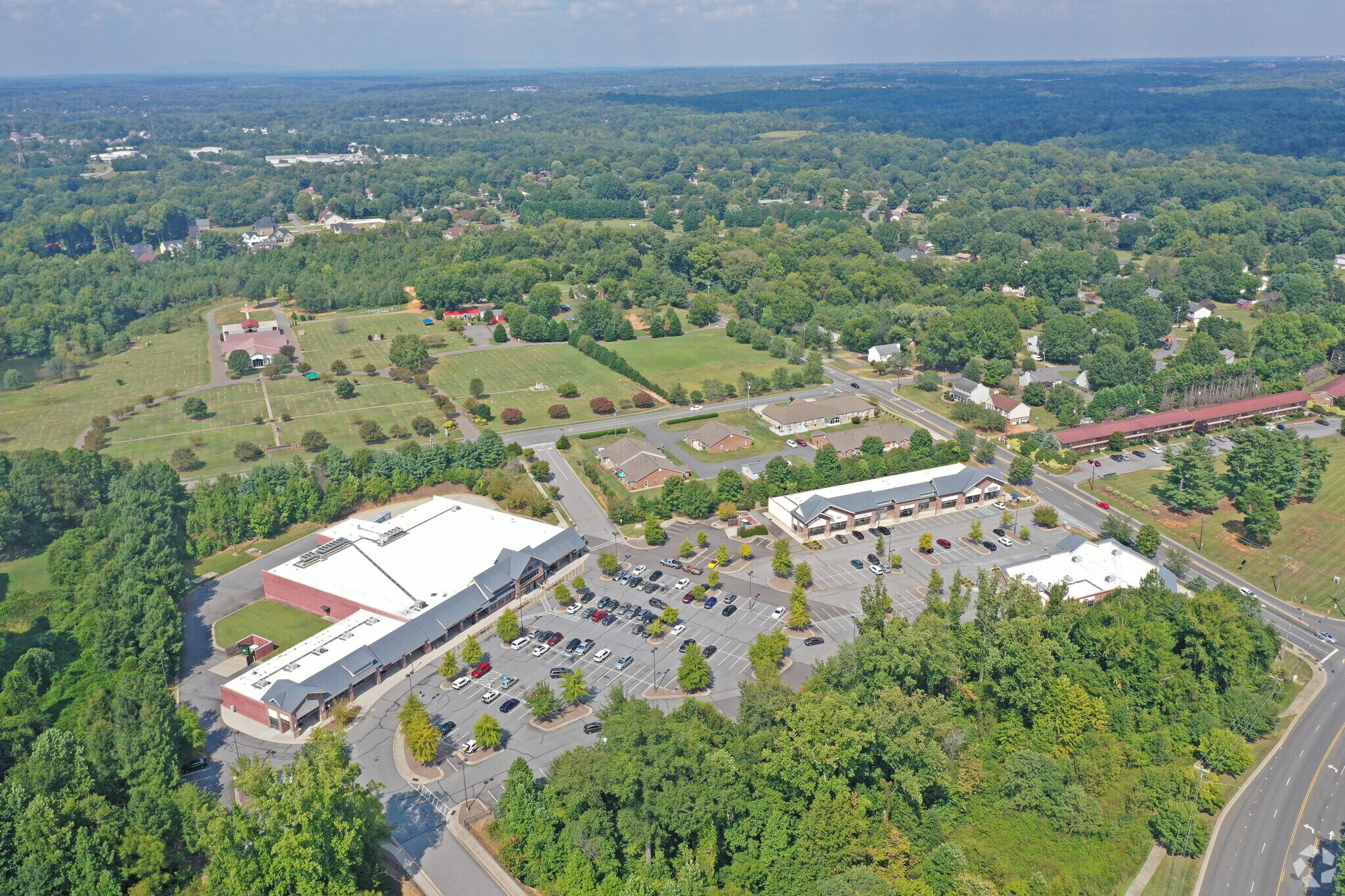 Kinnamon Rd, Clemmons, NC 27012 Kinnamon Village