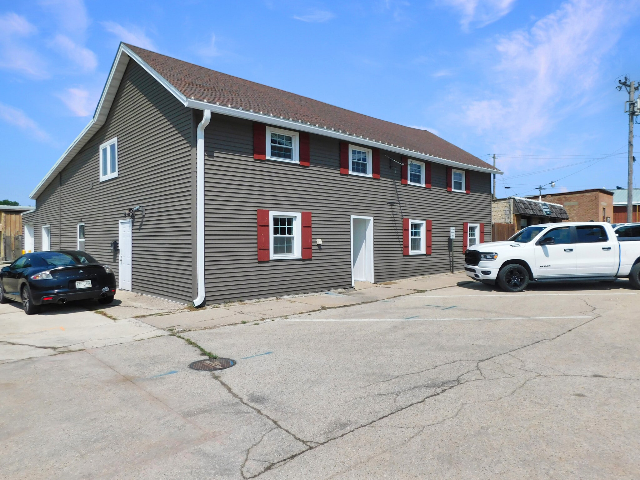 122 S Prairie St, Rockton, IL for lease Building Photo- Image 1 of 16