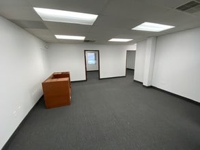 41 Vreeland Ave, Totowa, NJ for lease Interior Photo- Image 1 of 11