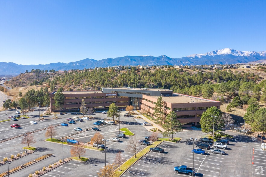 5450 Tech Center Dr, Colorado Springs, CO for lease - Building Photo - Image 2 of 6