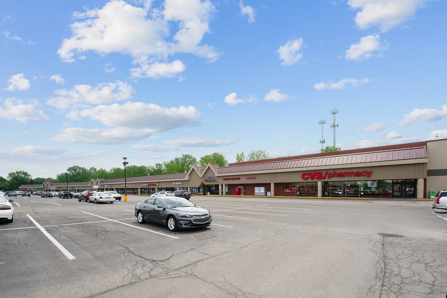 11625-11715 Fox Rd, Indianapolis, IN for lease - Building Photo - Image 3 of 5