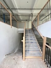 141 Christopher Columbus Dr, Jersey City, NJ for lease Interior Photo- Image 2 of 7