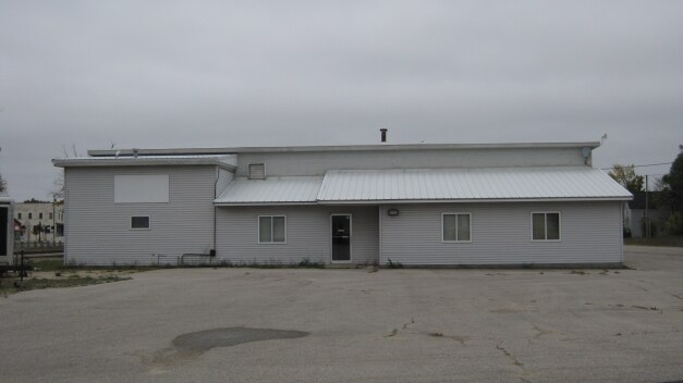 418 Maple Dr, Kalkaska, MI for sale Primary Photo- Image 1 of 1