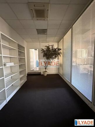 More details for 7 Square Stalingrad, Marseille - Office for Lease