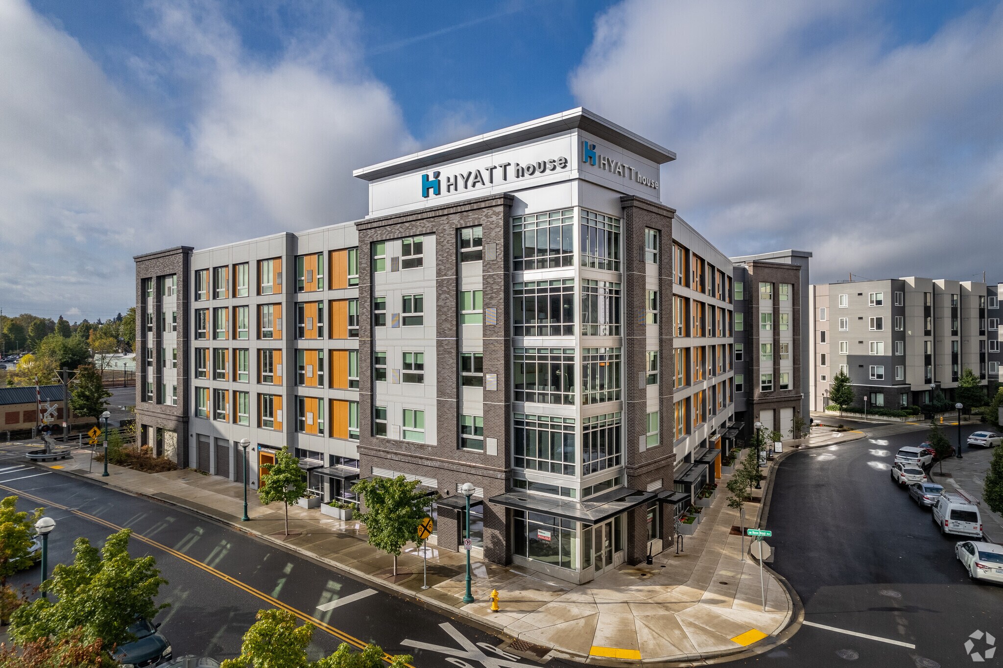 12820 SW Crescent St, Beaverton, OR for sale Primary Photo- Image 1 of 1