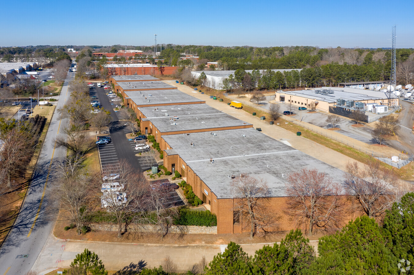 5060 N Royal Atlanta Dr, Tucker, GA 30084 - Industrial for Lease | LoopNet