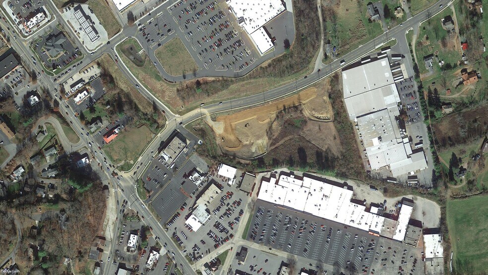 Howell Mill Rd, Waynesville, NC 30571 Lot 2